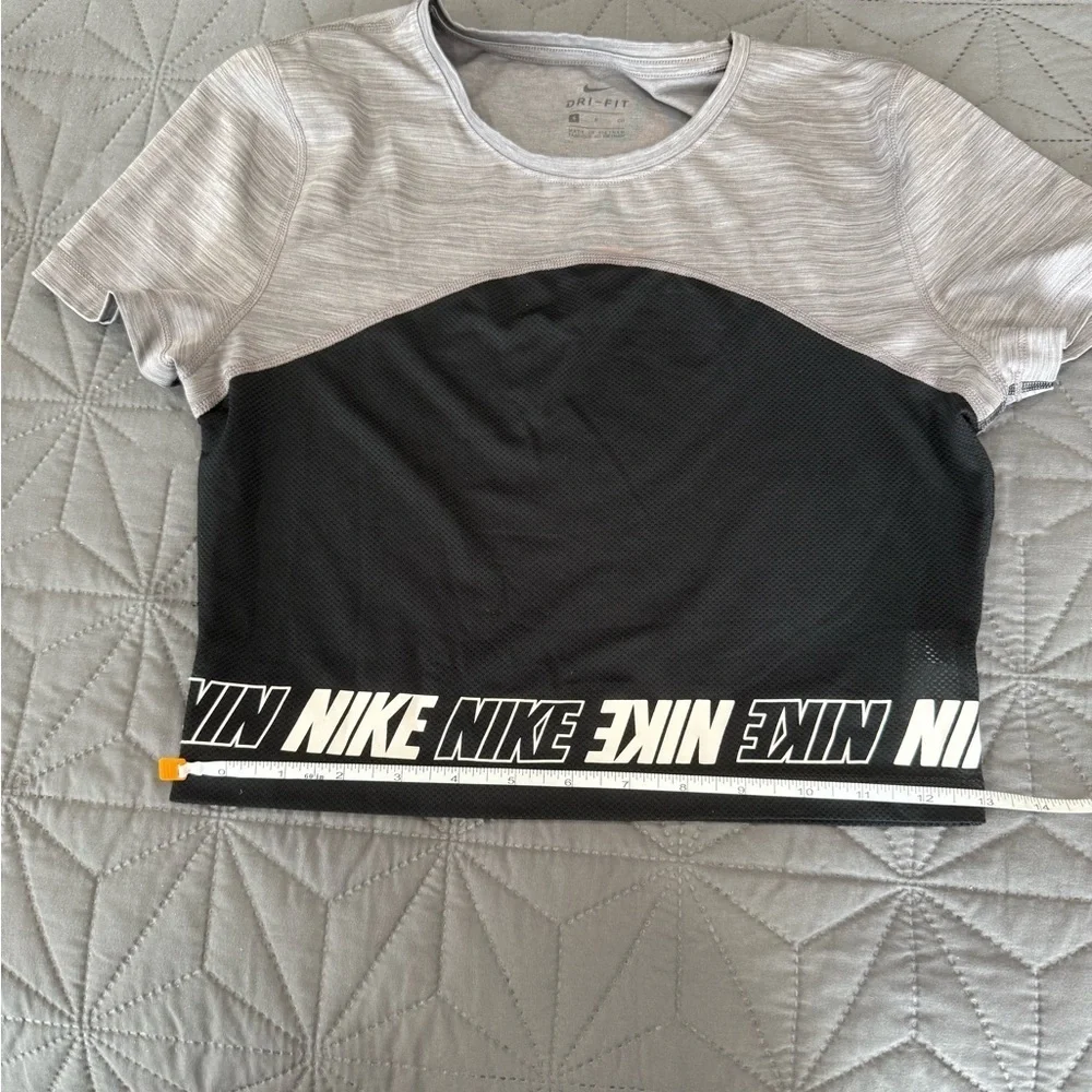 Nike Women's Gray and Black Top